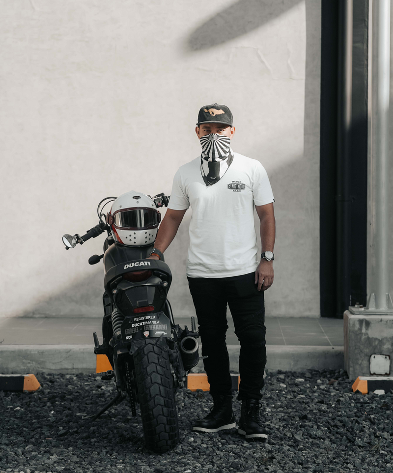 Manila MMXX - White